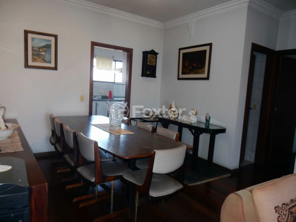 Sala de Jantar + Entrada Cozinha.jpg