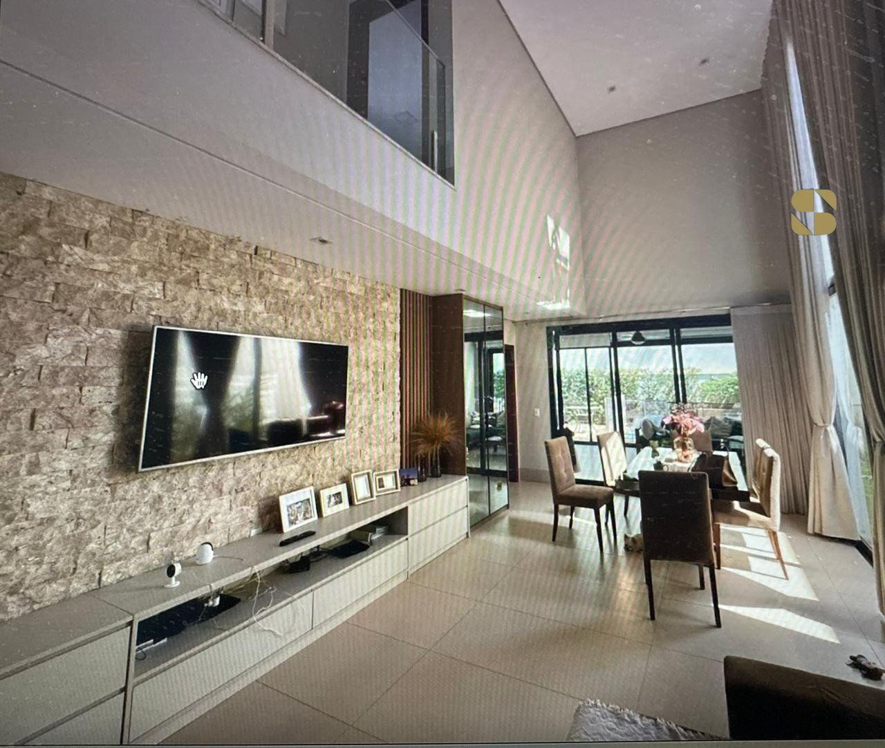 WhatsApp Image 2025-10-02 at 16.37