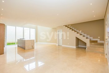 house em Rua Professor Dario Garcia, Vista Alegre - Curitiba - PR