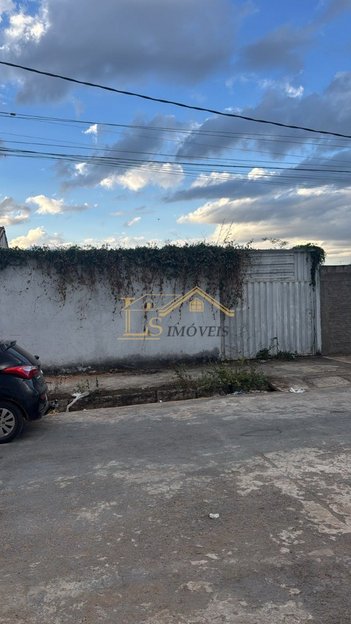 commercial_building em Rua Joaquina da Glória, Panorama II - Montes Claros - MG