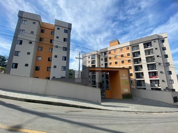 apartment em Rua Martim Kochella, Ilha da Figueira - Jaraguá do Sul - SC