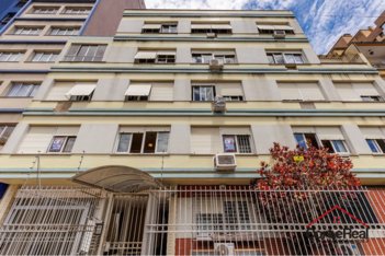 apartment em Rua Felipe Camarão, Rio Branco - Porto Alegre - RS