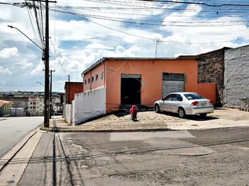house em Rua José Lourenço de Godoy, Parque São Bento - Sorocaba - SP