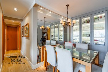 apartment em Beco Um, Passo da Areia - Porto Alegre - RS
