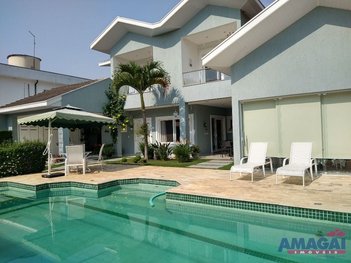 house em Avenida Estados Unidos, Jardim Siesta - Jacareí - SP