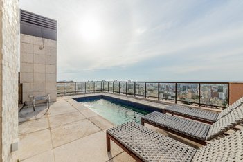 apartment em Rua Tito Lívio Zambecari, Mont Serrat - Porto Alegre - RS