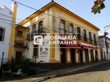 house em Rua Saturnino de Oliveira, Centro - Campanha - MG