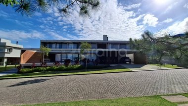 house em Rua Cecília Jacinta de Jesus, Rio Tavares - Florianópolis - SC