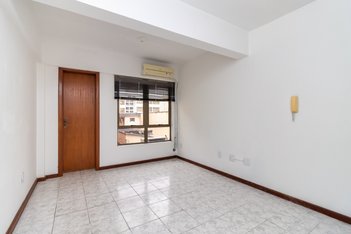 office em Sport Clube São Jose, Passo da Areia - Porto Alegre - RS