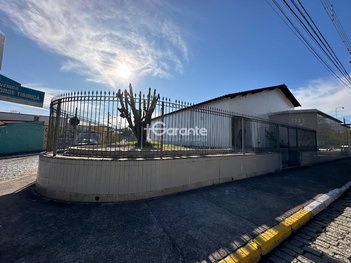 office em Avenida Jorge Tibiriçá, Vila Canevari - Cruzeiro - SP