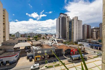 apartment em Travessa Ferreira do Amaral, Água Verde - Curitiba - PR