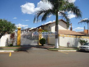 house em Rua Frederico Balan, São Vicente - Londrina - PR