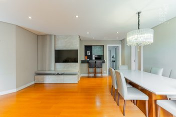 apartment em Travessa Lange, Água Verde - Curitiba - PR