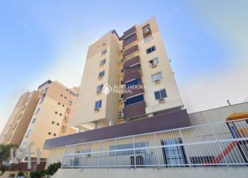 apartment em Governador Jorge Lacerda, Costeira do Pirajubaé - Florianópolis - SC