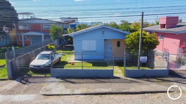 house em Rua Bolívia, Camobi - Santa Maria - RS