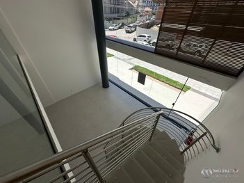 business em Rua Professor Renato Barbosa, Jurerê - Florianópolis - SC