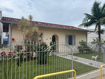 house em Servidão Franzoni, Agronômica - Florianópolis - SC