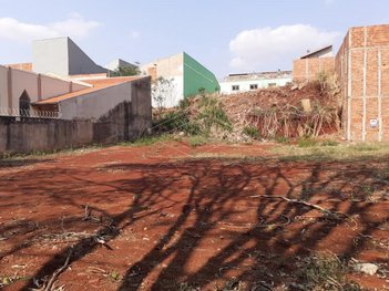 commercial_property em Rua Herno Person, Chácara Flora - Jaú - SP