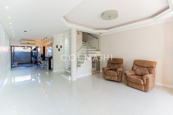 house em Avenida General Barreto Viana, Chácara das Pedras - Porto Alegre - RS