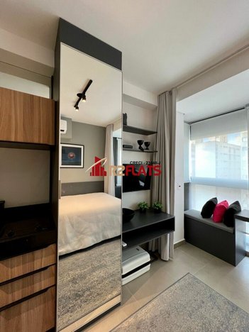 apartment em Rua Oscar Freire, Pinheiros - São Paulo - SP