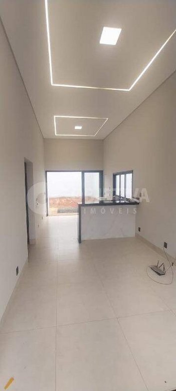 house em Rua Santa Albertina, Laranjeiras - Uberlândia - MG