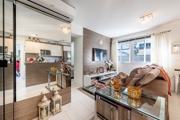 apartment em Rua Vasco da Gama, Rio Branco - Porto Alegre - RS