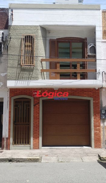 house em Rua Doutor Napoleão Laureano, Centro - Rio Grande - RS