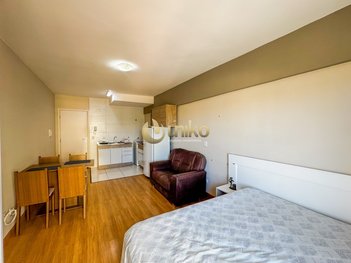 apartment em Avenida Presidente Affonso Camargo, Cristo Rei - Curitiba - PR