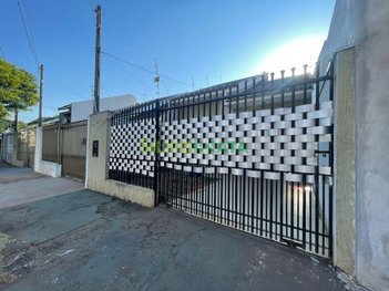 house em Rua Pioneiro Benedito Bueno, Conjunto Residencial Rodolpho Bernardi - Maringá - PR