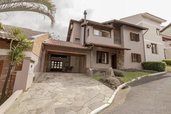house em Avenida Vicente Monteggia, Cavalhada - Porto Alegre - RS