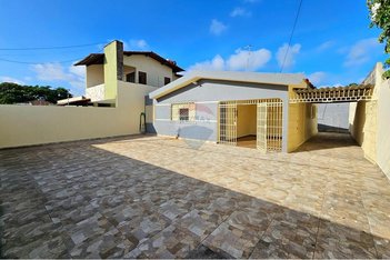 house em Rua Praia de Maracajaú, Ponta Negra - Natal - RN