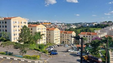 apartment em Estrada Manoel Lages do Chao, Jardim Caiapiá - Cotia - SP