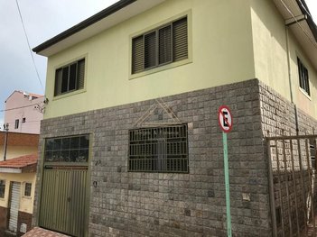 house em Rua São Paulo, Centro - Varginha - MG