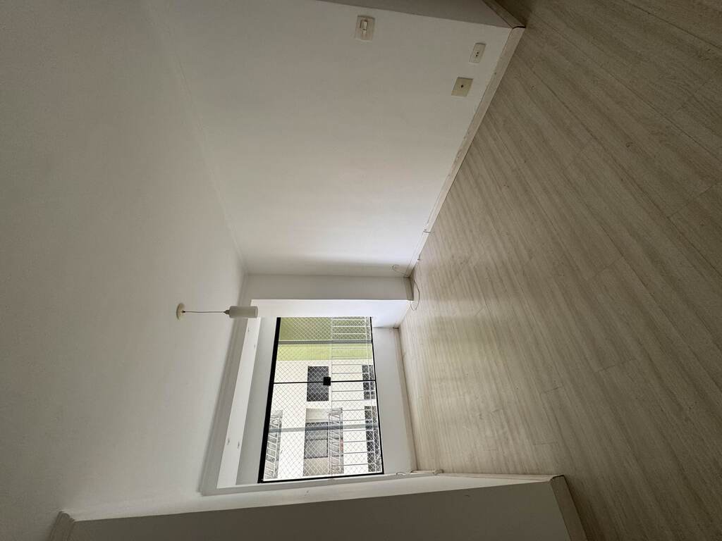 img2