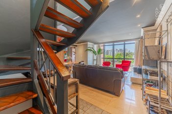 apartment em Rua Desembargador Motta, Centro - Curitiba - PR