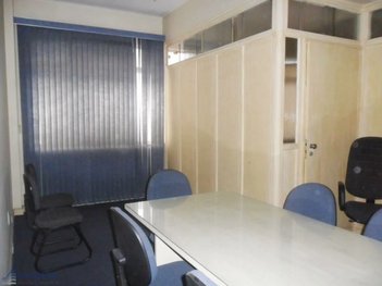 office em Praça Ouvidor Pacheco e Silva, Sé - São Paulo - SP