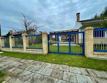 house em Rua Dálias, Rainha do Mar - Xangri-Lá - RS