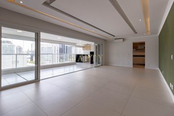 apartment em Rua Doutor José Áureo Bustamante, Santo Amaro - São Paulo - SP
