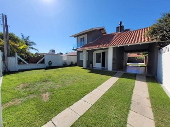 house em Rua Cassiterita, Rainha do Mar - Xangri-Lá - RS