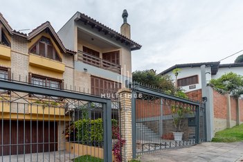house em Rua Comendador Creidy, Chácara das Pedras - Porto Alegre - RS