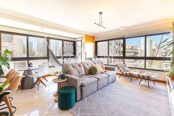 apartment em Rua Carvalho Monteiro, Petrópolis - Porto Alegre - RS