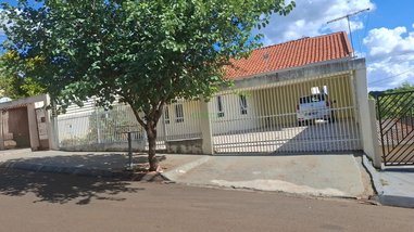 house em Rua Brasil Filho, Cambezinho - Londrina - PR