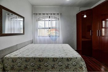 house em Rua Gaspar Conqueiro, Vila Vitória - Mogi das Cruzes - SP