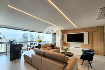 apartment em Rua João Cachoeira, Vila Nova Conceição - São Paulo - SP