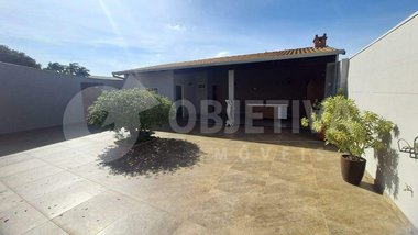 house em Rua das Magnólias, Cidade Jardim - Uberlândia - MG
