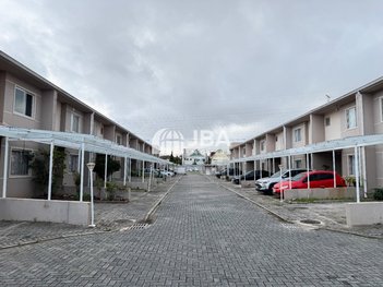 house em Rua Velcy Bolívar Grandó, Uberaba - Curitiba - PR