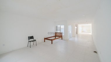 house em Rua Marechal Deodoro, Centro - Pelotas - RS