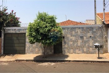house em Rua Cesário Motta, Jardim Paulista - Ribeirão Preto - SP