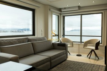 apartment em Jornalista Rubens de Arruda Ramos, Centro - Florianópolis - SC