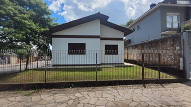 house em Rua Mansueto Pezzi, Salgado Filho - Caxias do Sul - RS